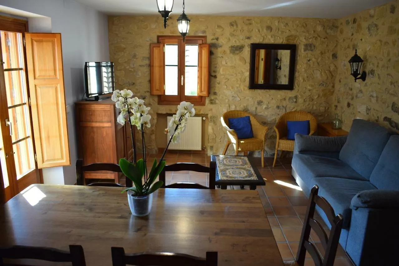 Can Mas Albanya Country house